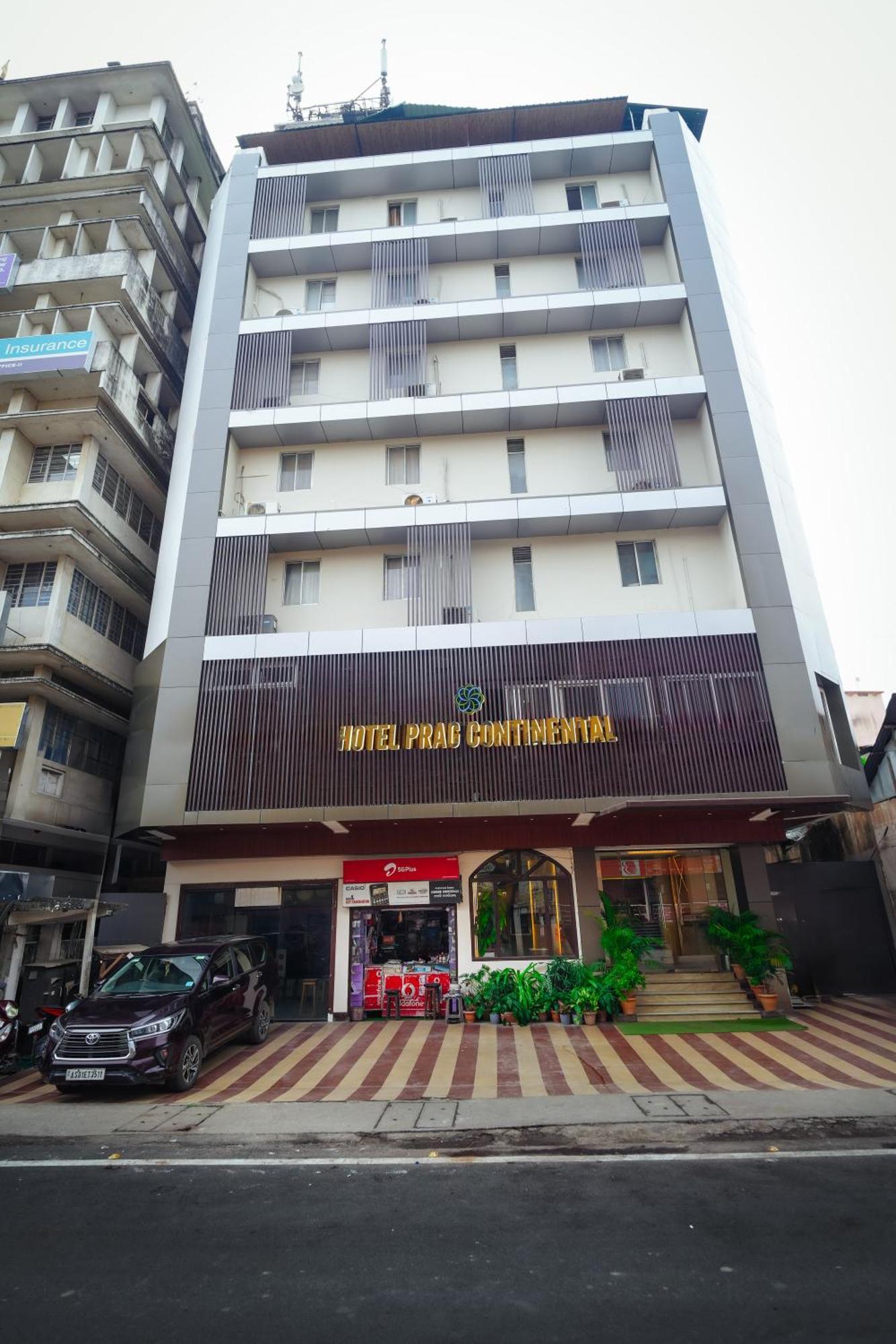 Hotel Prag Continental Guwahati Exterior photo